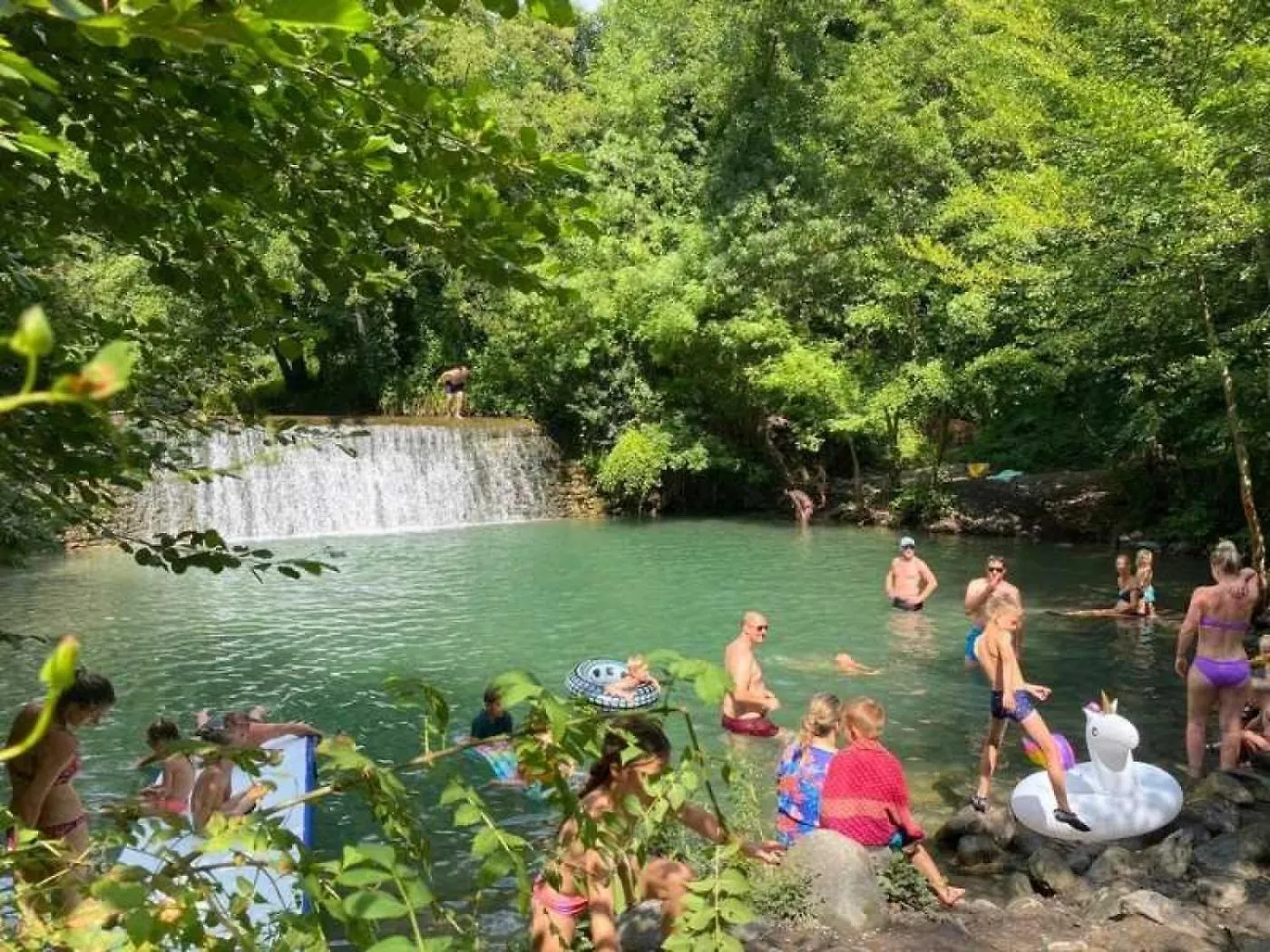 Camping 3 Etoiles - Piscine - Eec0Eh Lussas France