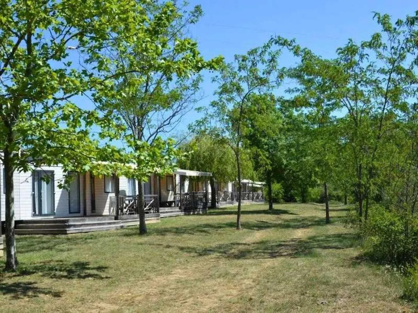Campsite Camping 3 Etoiles - Piscine - Eec0Eh Lussas